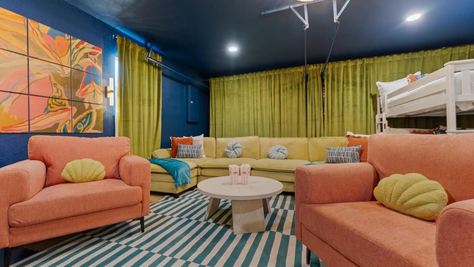 בית נופש טאמפה Heated Pool-Hottub-Selfie Wall-Game Room-Playset