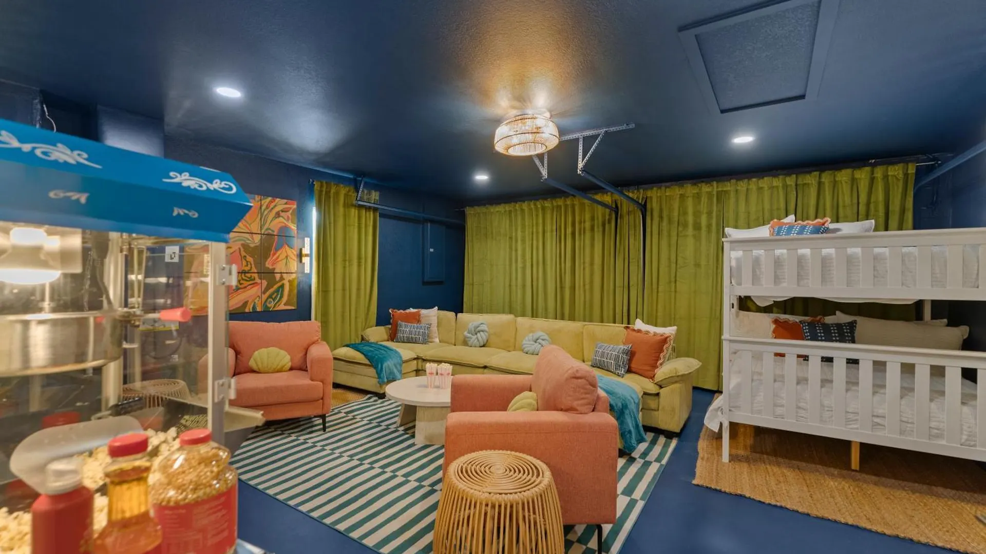 טאמפה Heated Pool-Hottub-Selfie Wall-Game Room-Playset בית נופש