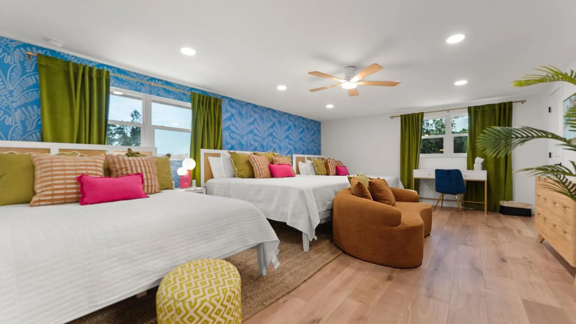 טאמפה Heated Pool-Hottub-Selfie Wall-Game Room-Playset